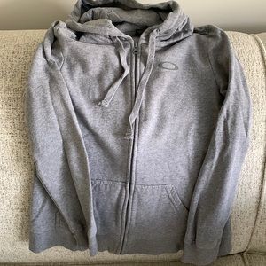 Oakley ladies medium (fitted) zip up hoodie